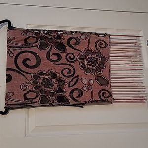 SCARF, floral, black, pink, silver rectangular fashion scarf, 70 " plus tassels.